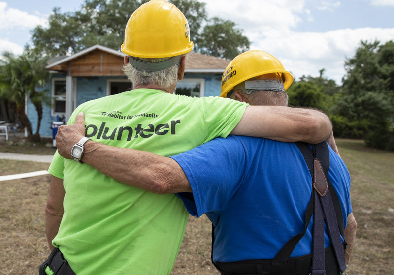 picture of construction volunteers