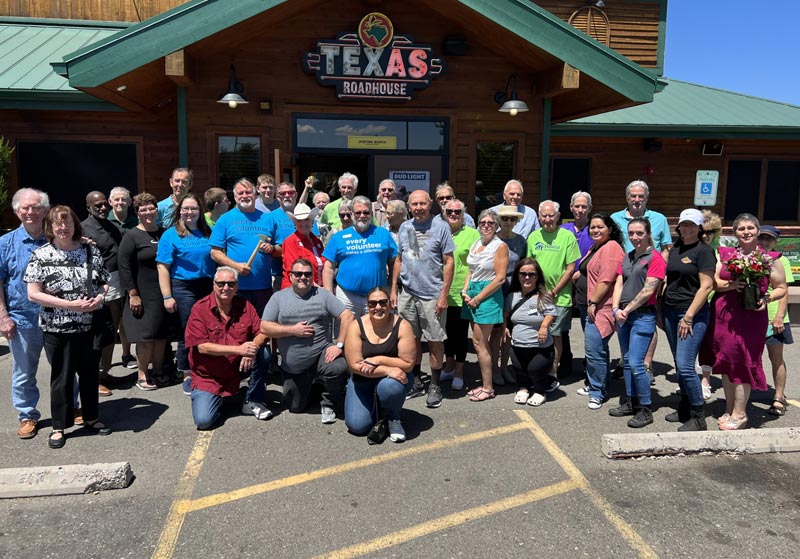 picture of volunteers at Prescott Area Habitat for Humanity